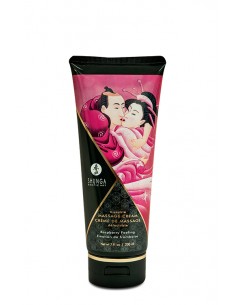 KISSABLE MASSAGE CREAM...